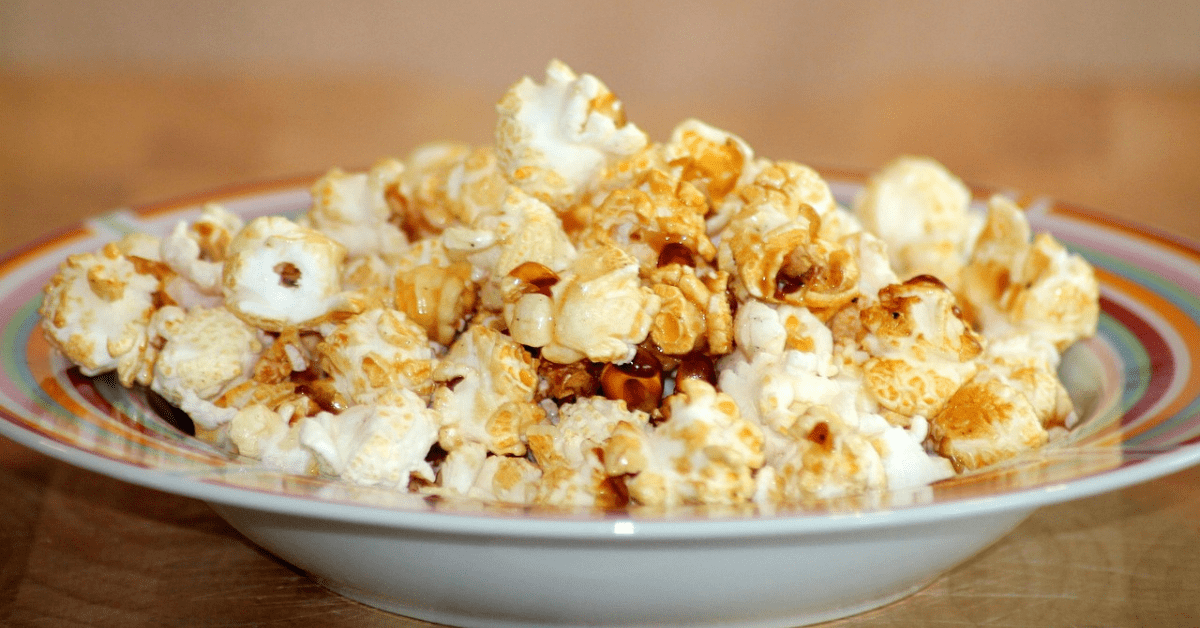 plate with popcorn